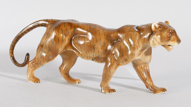 FIGURIN, porslin. Tyskland. 1900-tal.