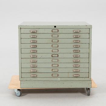 Archive cabinet from the first half/mid-20th century.
