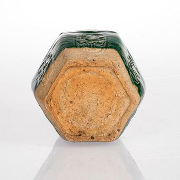 RUUKKUJA, 2 kpl. itämaisia, Kangxi (1662-1722) sekä 1900-luku.