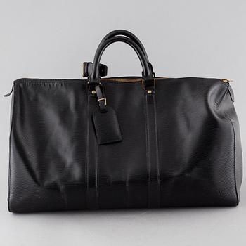 A weekend bag from Louis Vuitton, model "Keepall 50 Epi".