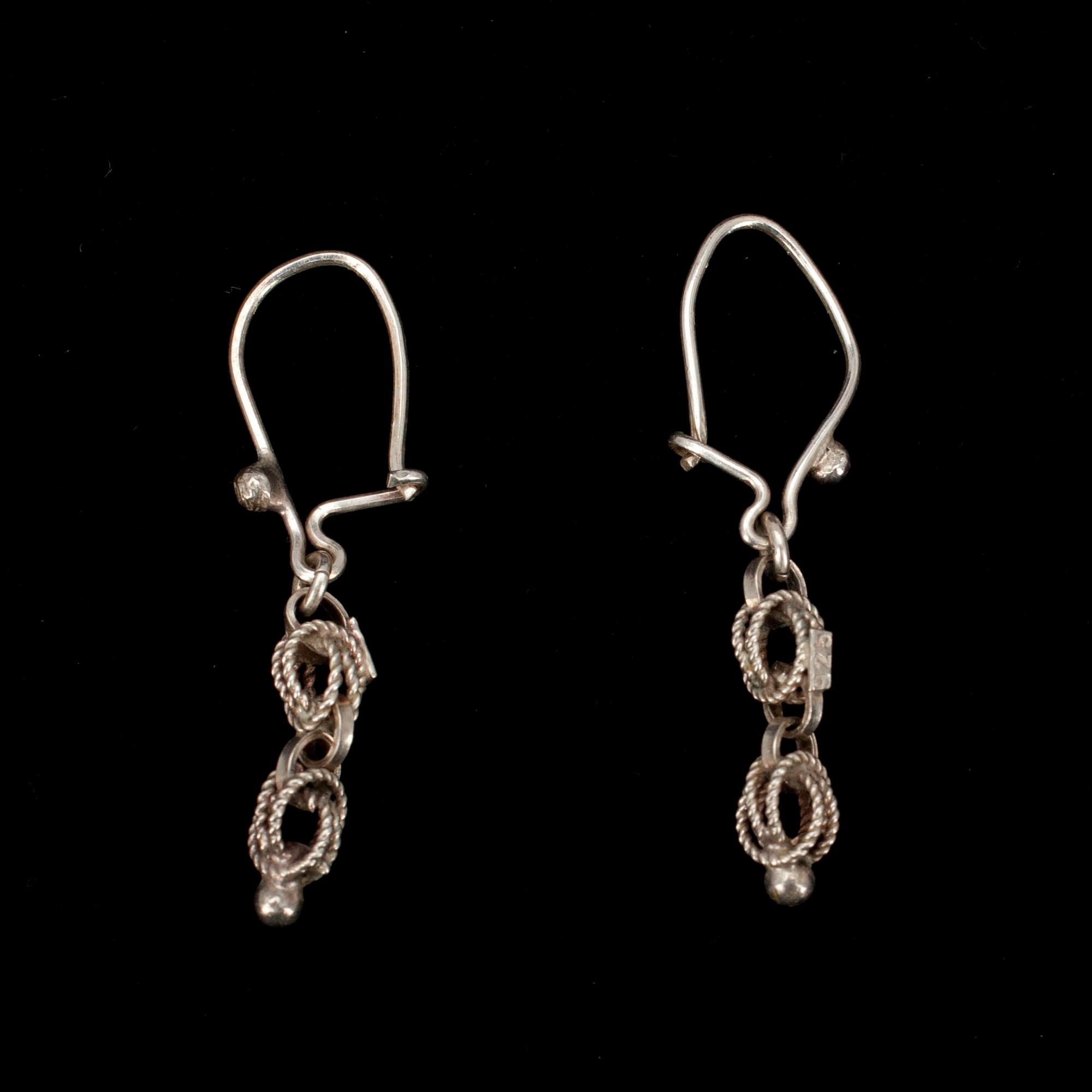 HALSKED, ARMKED och ÖRHÄNGEN, sterling silver. 1900-talets mitt. Vikt tot. 16,4 g.