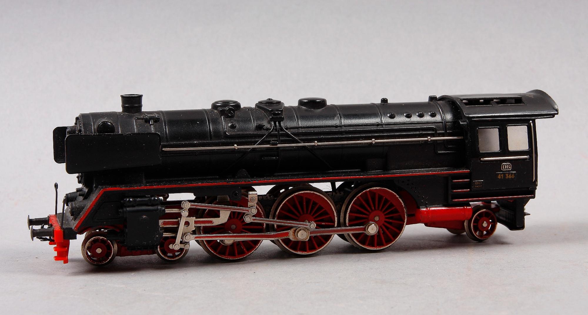 MODELLTÅGSDELAR, 11 st, Fleischmann.