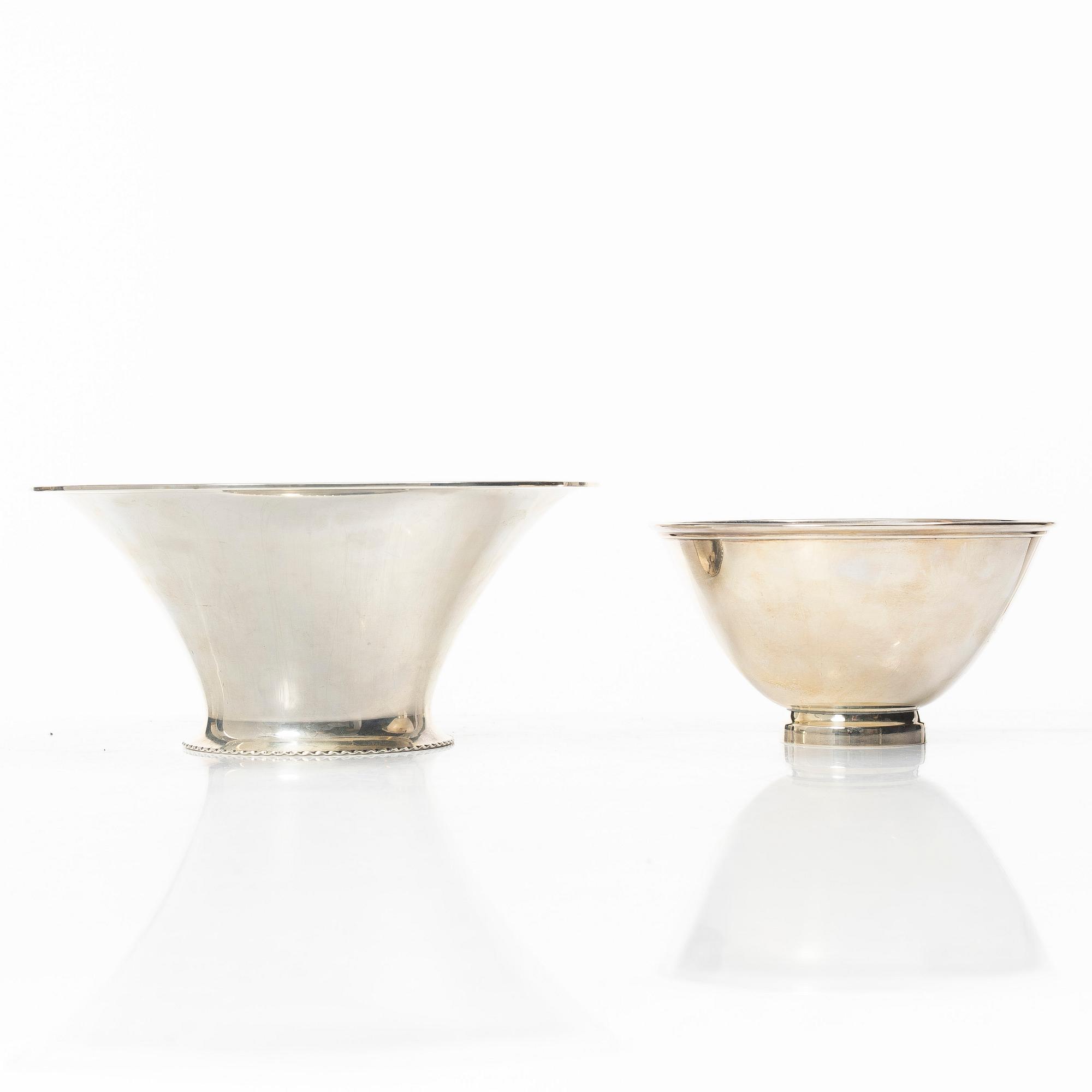 Two silver bowls, KGM GAB Uppsala 1931, and CG Hallberg Stockholm 1960.