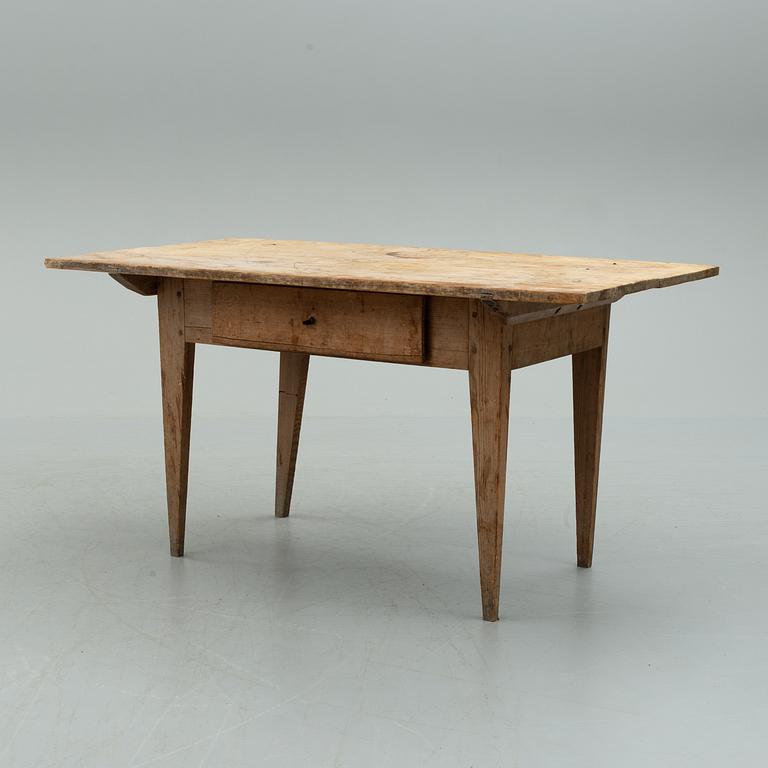 A pine table from Hälsingland, 19th century.