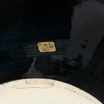 Birger Kaipiainen, a ceramic dish, signed Kaipiainen Arabia.