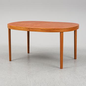 A walnut dining table from Skaraborgs Möbelindustri AB, Tibro, second half of the 20th Century.