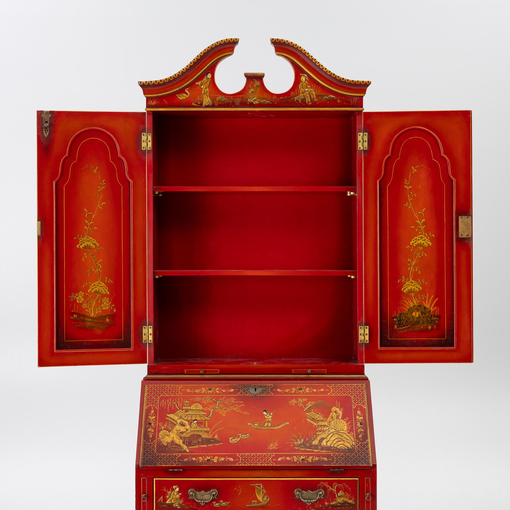 Writing cabinet, chinoiserie style, 20th century.