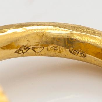 Jaana Lehtinen, ring, 18K guld, A. Tillander,Helsingfors 1994,