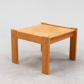 Yngve Ekström, a pine table, Swedese, 1970's.