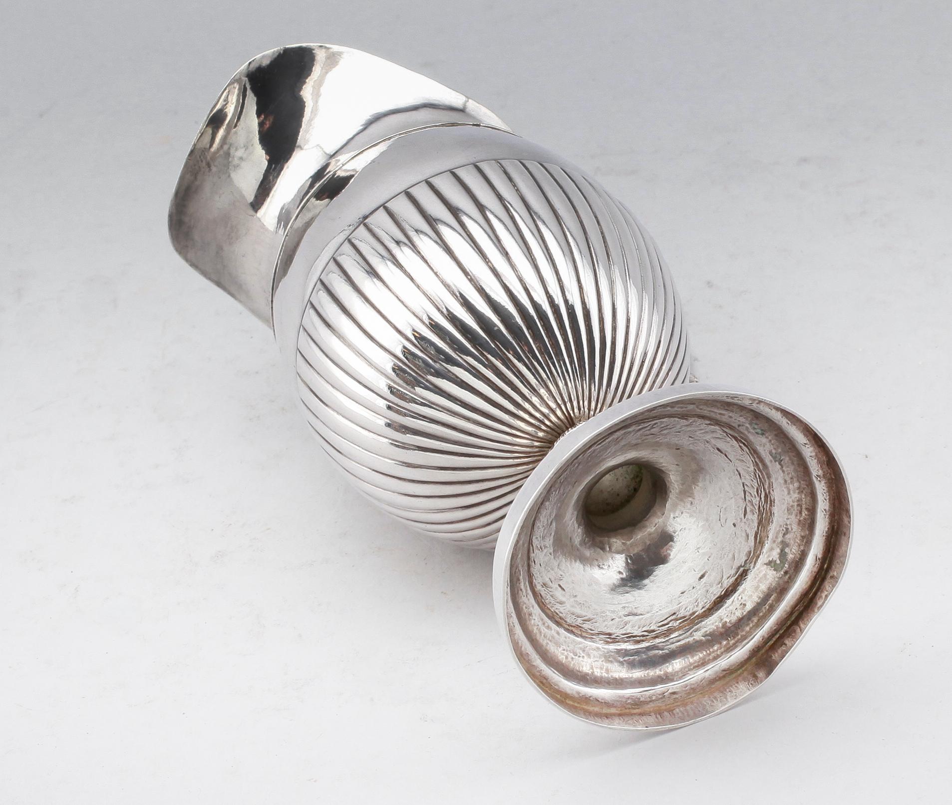 GRÄDDKANNA, silver, Claes Christian Carlén, Borås 1831. 213 gram.