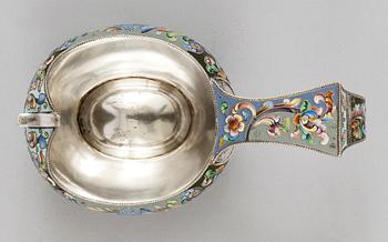 A RUSSIAN SILVER AND ENAMEL KOVSH, makers mark of the 6th Artel, Moscow 1908-1917.