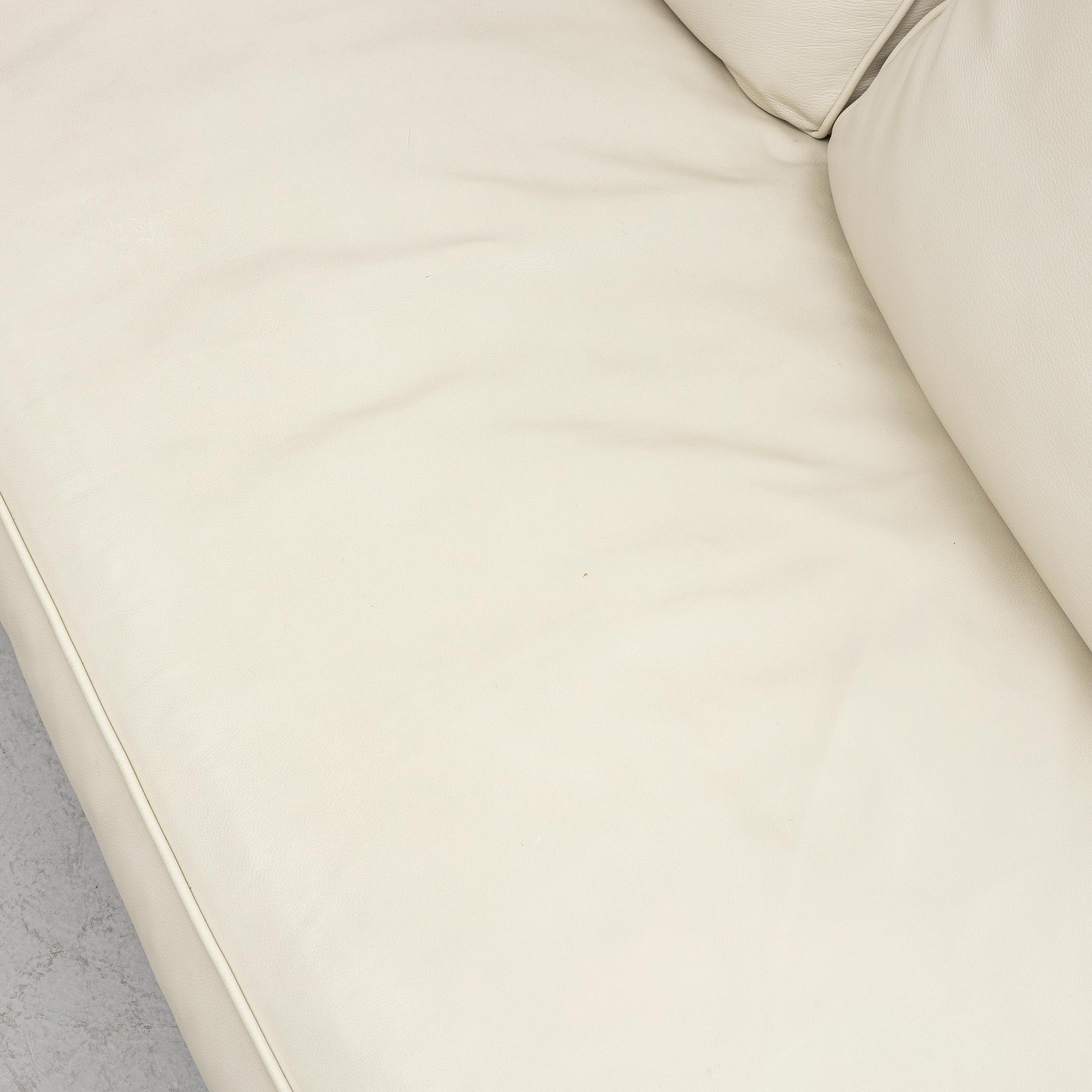 Rodolfo Dordoni, a 'Williams' sofa for Minotti.