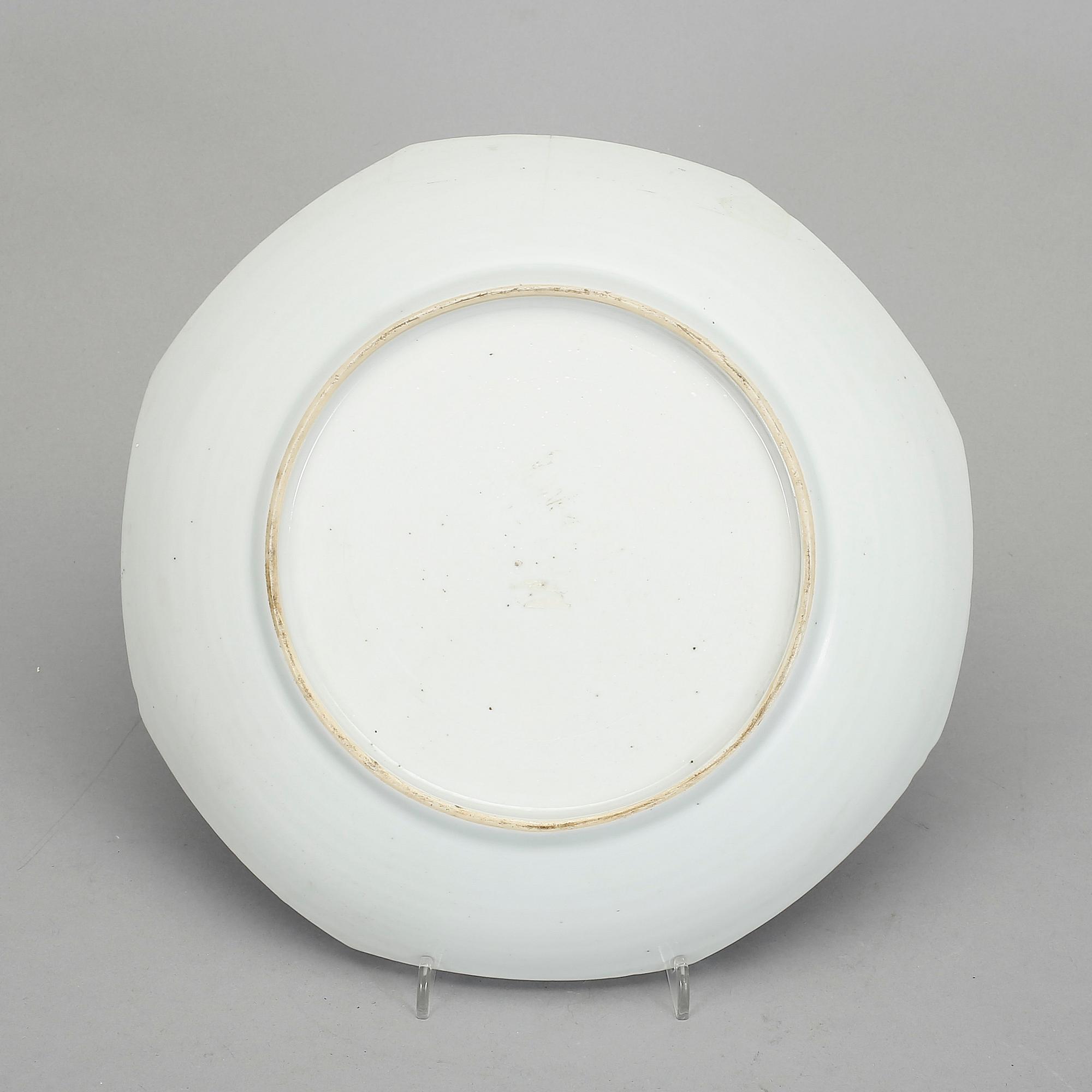 SKÅLFAT, porslin, Qianlong, 1736-1795.