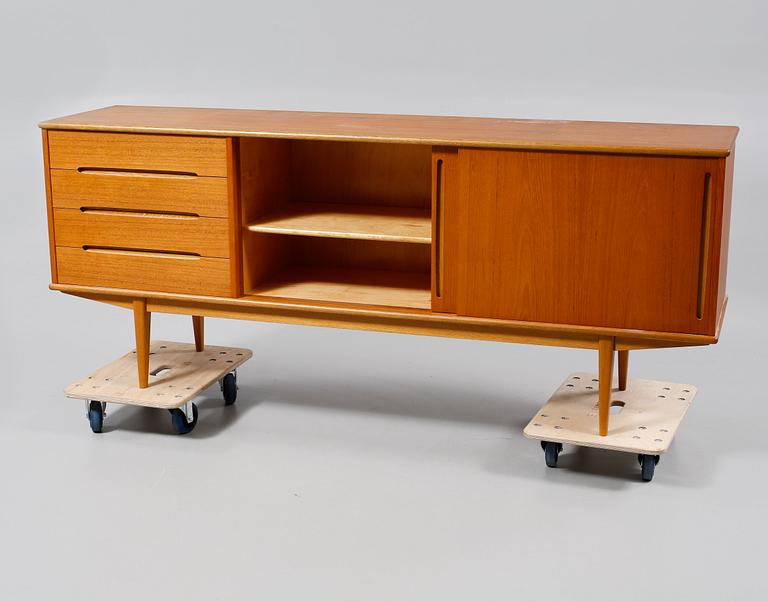 SIDEBORD, 1900-talets tredje kvartal.