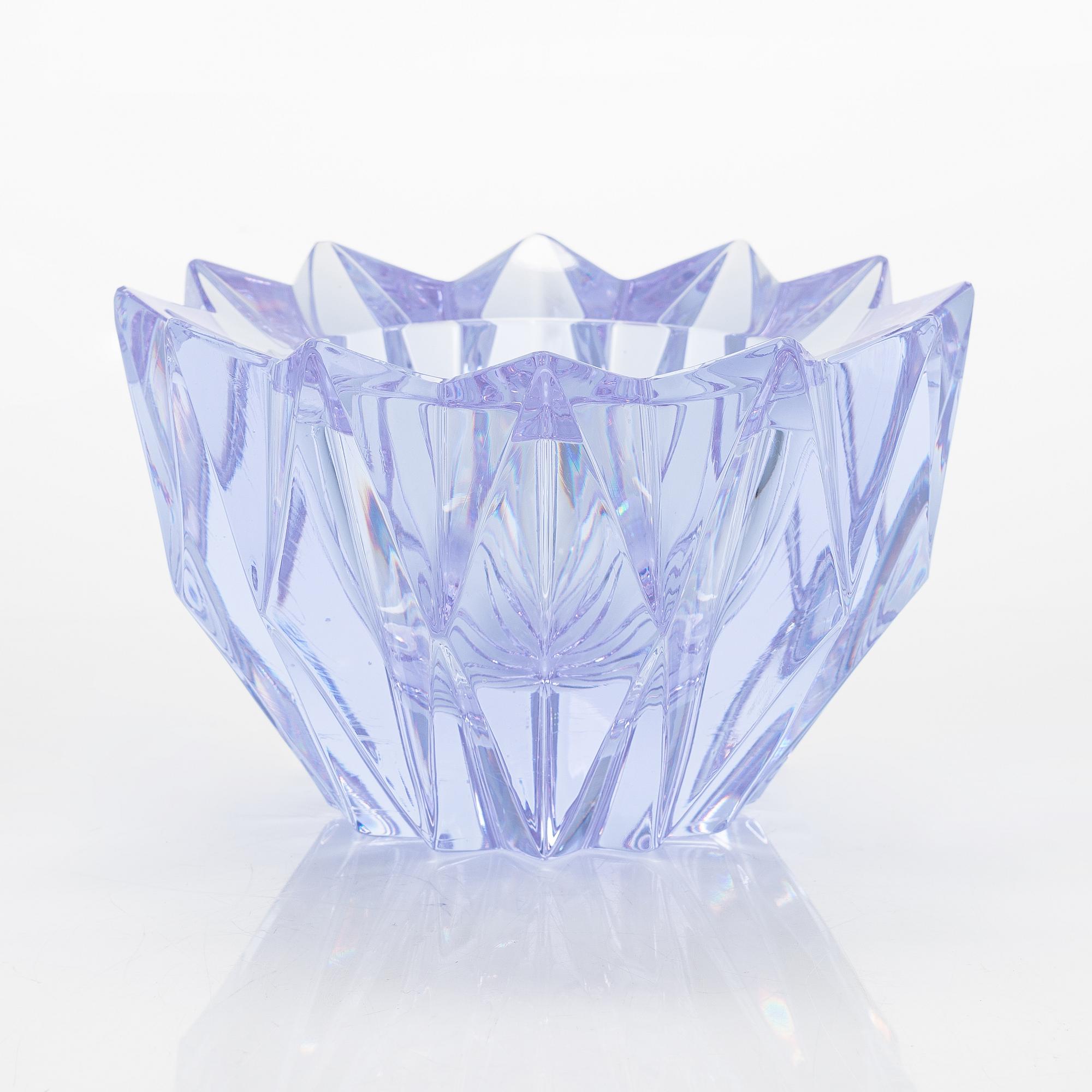 Aimo Okkolin, a Water Lily' bowl, signed Aimo Okkolin, Riihimäen Lasi Oy.