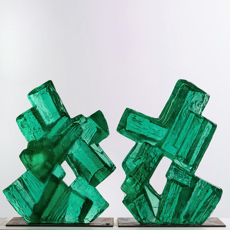 Edvin Öhrström, An Edvin Öhrström cast glass two pcs sculpture 'Kristallisk Komposition' Lindshammars Glasbruk, Sweden 1960's.