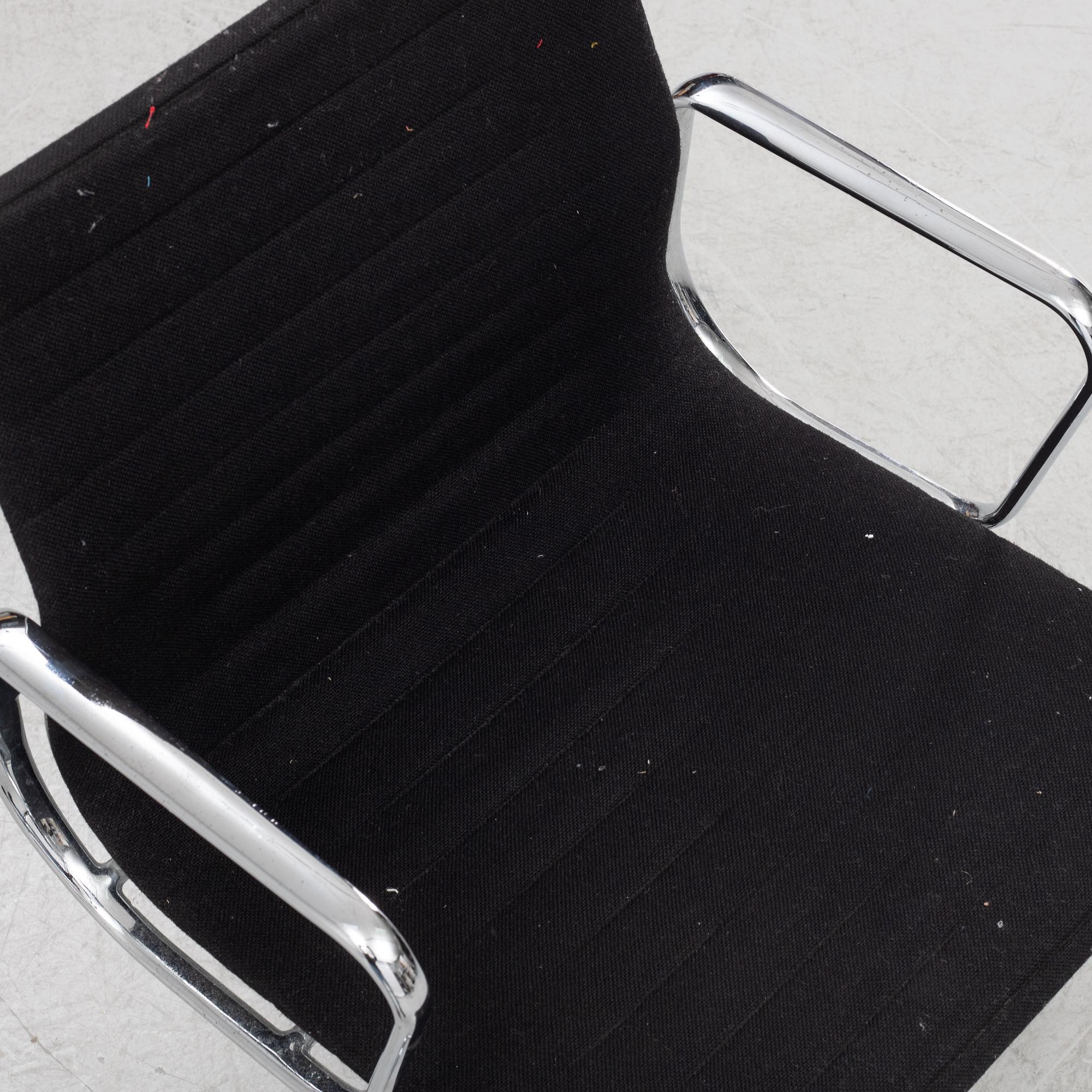Charles & Ray Eames, an 'EA 117' swivel chair, Vitra.