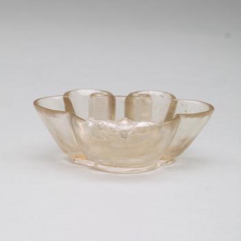 A rock chrystal brush washer, Qing dynasty, 19th Century.