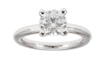 690. RING, set with brilliant cut diamond, 1.50 cts.