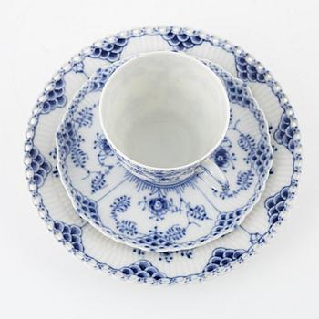 Royal Copenhagen, kaffeservis, 16 delar, porslin, "Musselmalet Halv- och Helblonde", Danmark.