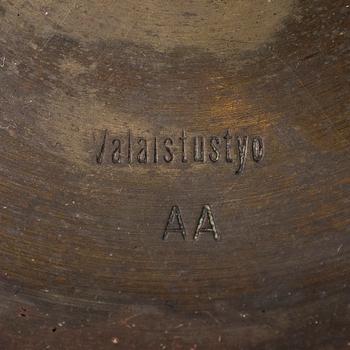 Alvar Aalto, a mid 20th century ashtray, manufacturer Valaistustyö for Artek.