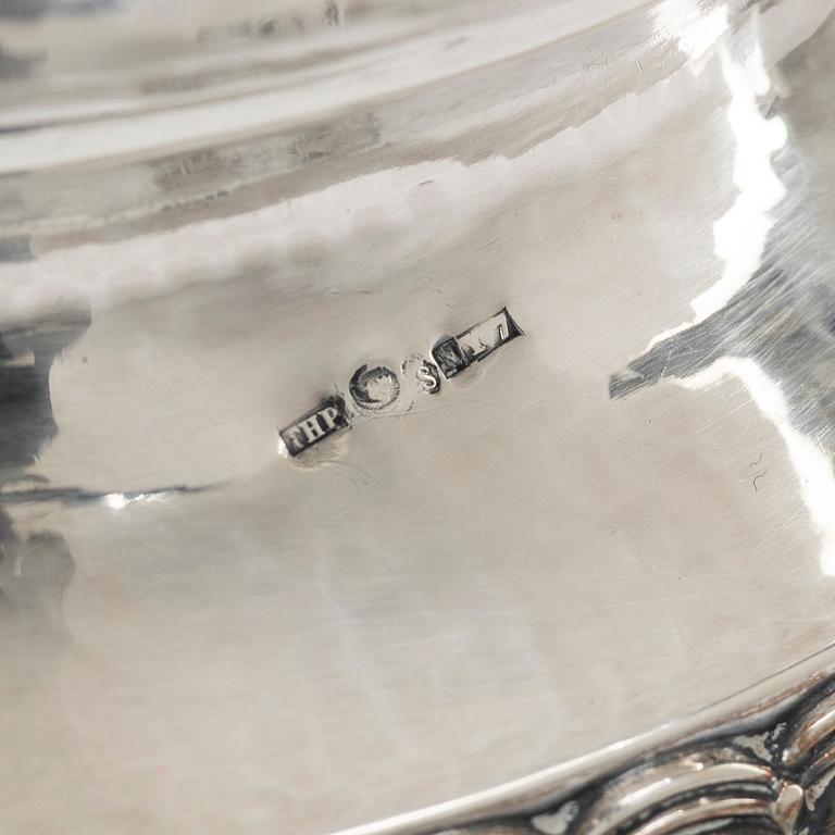 A Swedish silver bowl, mark of Juvelerar AB Th Petersson, Norrköping, 1925.