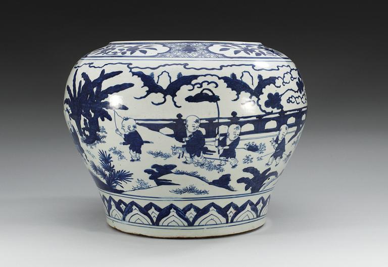 A large blue and white 'boys' jar, Ming dynasty, Jiajing´s six characters mark and of the period (1522-1566).