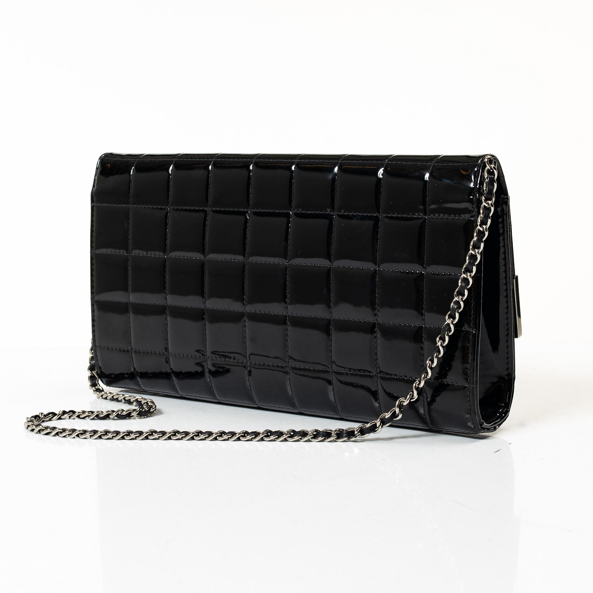 Chanel, clutch, 2002-2003.