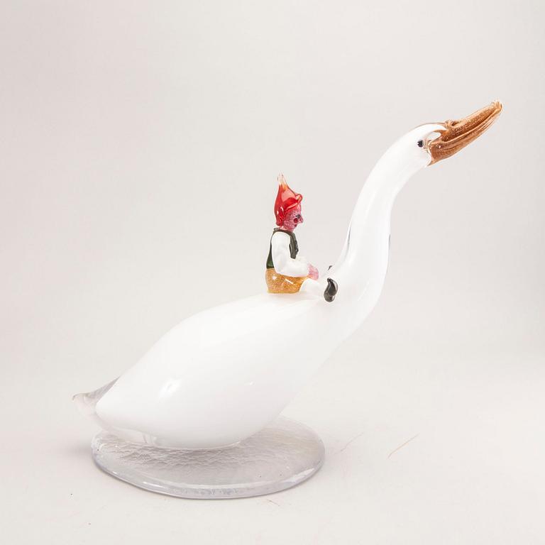 Ludvig Löfgren, a unique glass sculpture signed and dated 2016.