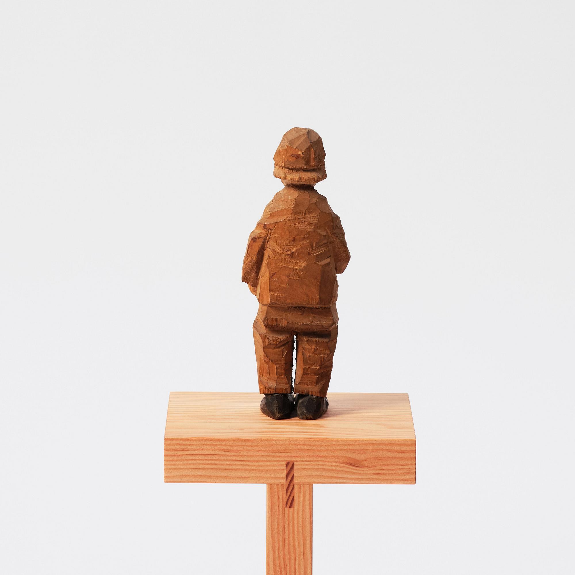 Axel Petersson Döderhultarn, wooden figure, stamped signature.