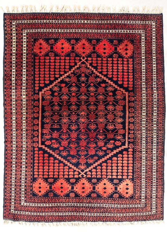 Rug, Turkey, semi-antique, approximately 273x198 cm.