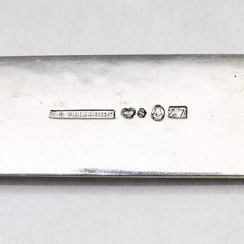 Atelier Borgila, skrivschatull/skrin, Stockholm 1953, sterling silver samt CG Hallberg, brevkniv, silver, Stockholm 1926.