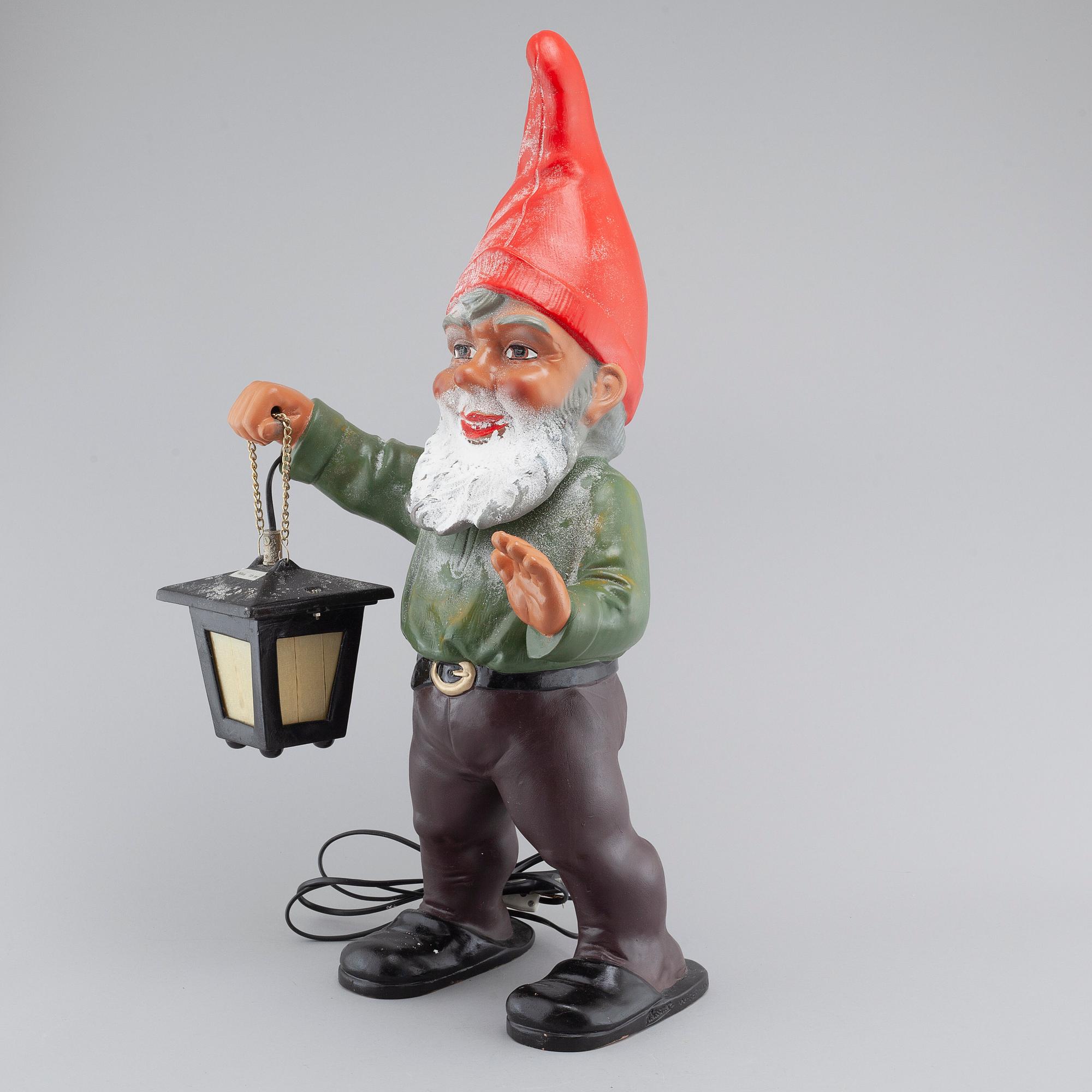A ceramic gnome with lantern by Heissner, Germany, second half of the 20th century.