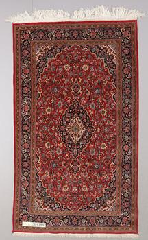 MATTA, orientalisk, signerad. 250 x 147 cm.