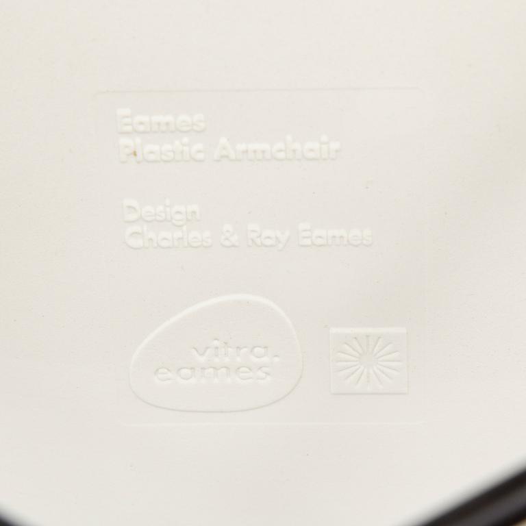 CHARLES & RAY EAMES, a plastic armchair DAW from Vitra, 2016.