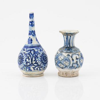 A set of two Persian (Iranian) Vases, 19th/20th century.