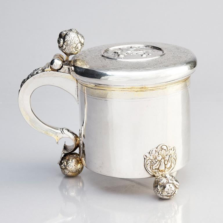 An Estonian Baroque parcel-gilt silver tankard, probably mark of Jacob Fleischmann (Arensburg 1675-1698).