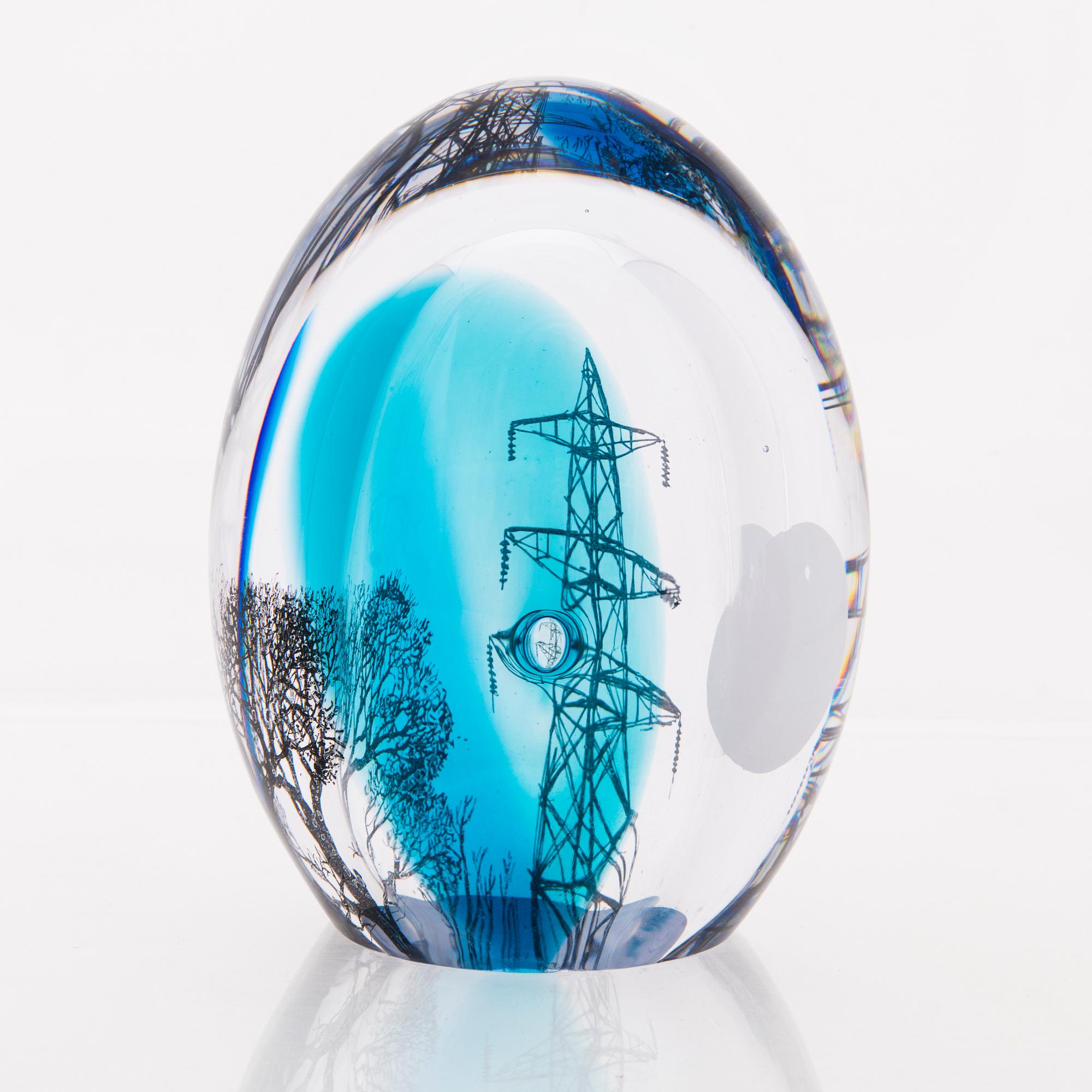 ELLA VARVIO, A glass sculpture, signed Ella Varvio 2017.