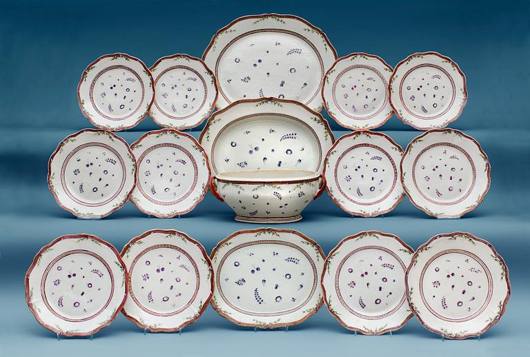 A part dinner service, Qing dynasty, Qianlong (1736-95).