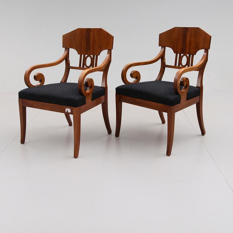 KARMSTOLAR, 1 par, Karl Johan stil, 1900-talets första hälft.