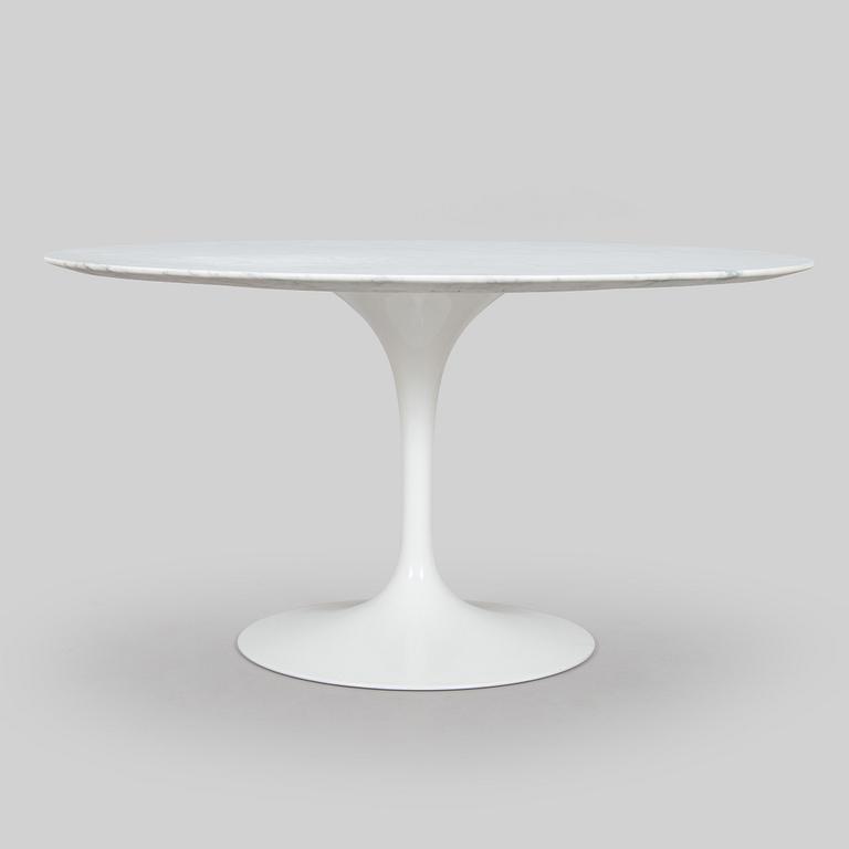 Eero Saarinen, A 'Tulip' furniture set, table with eight chairs, Knoll International, 1970s.