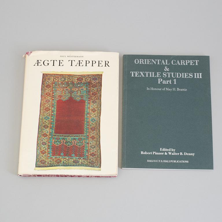 BOOKS AND BOOKLETS, 11 pieces, subject: Oriental carpets and related topics.