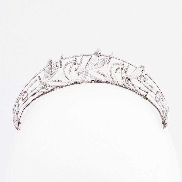 Tiara, Boucheron, 1909, platina med diamanter, signerad Boucheron Paris.