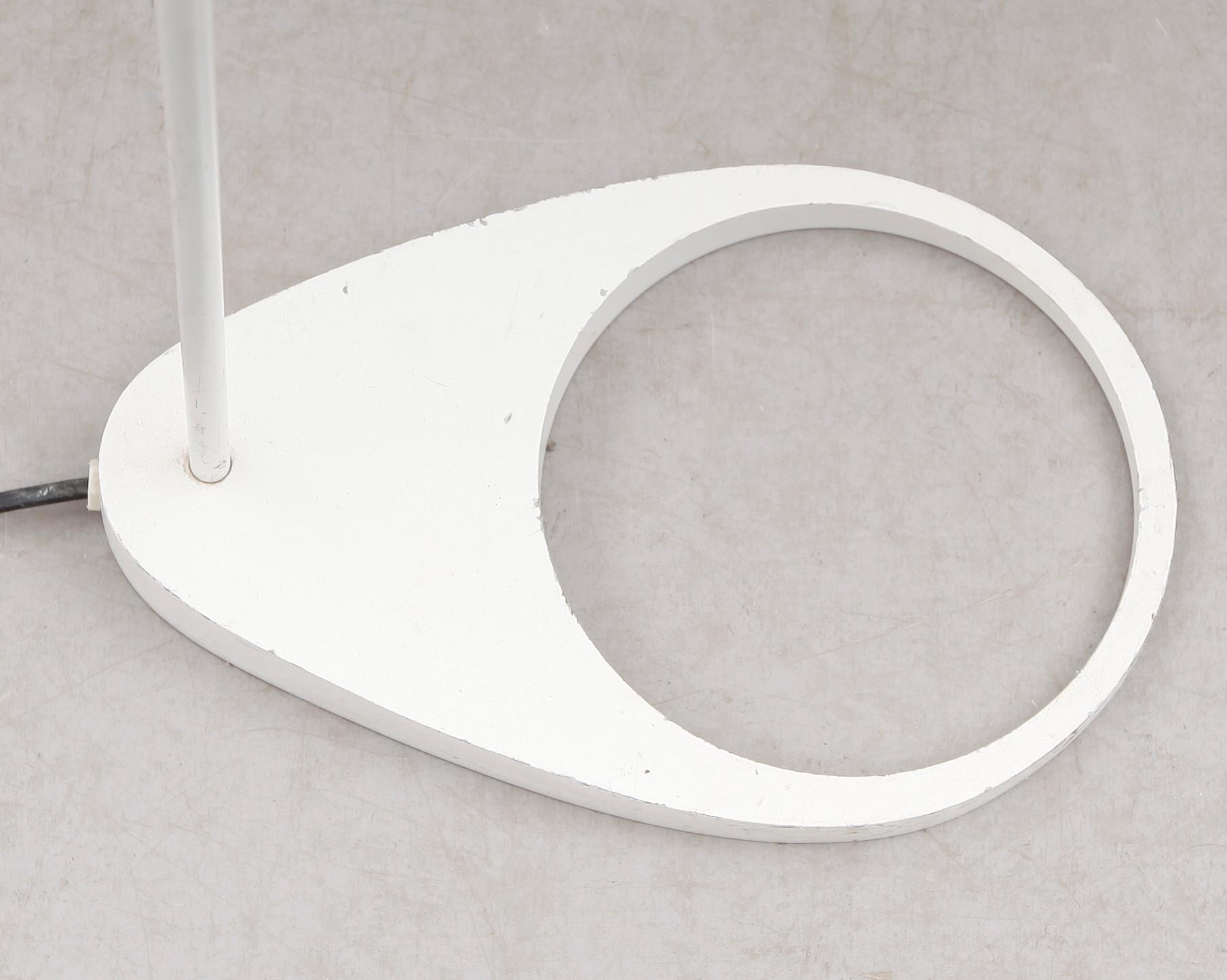 GOLVLAMPA, "AJ", Arne Jacobsen, Louis Poulsen, 1900-talets senare del.