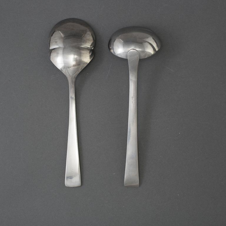 FOLKE ARSTRÖM, a 'Thebe' 141 piece stainless steel cutlery service from Gense.