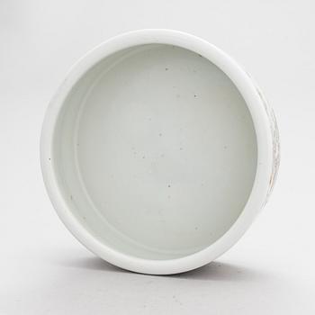 Malja, posliinia, Kiina 1900-luku.