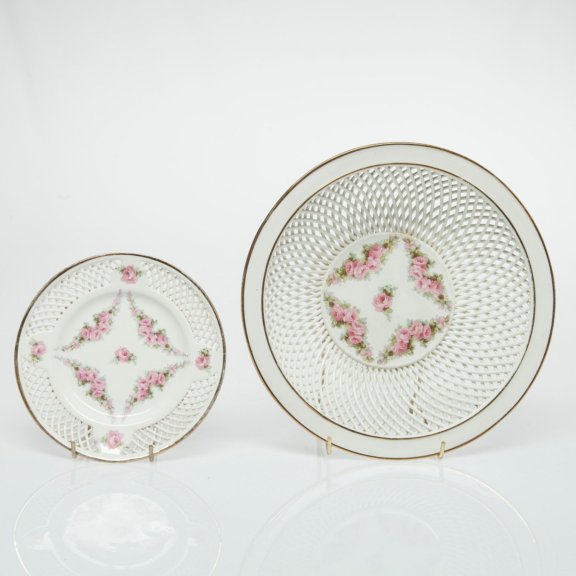 GALLERSKÅL med ASSIETTER, 6 st, porslin, Max Roesler, Rodach, Tyskland 1800-talets slut/1900-talets början.