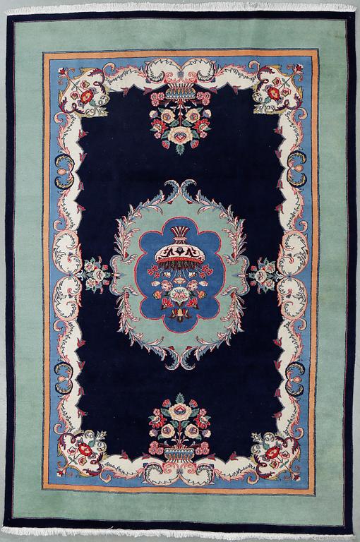 MATTA, orientalisk. Ca 293 x 198 cm.