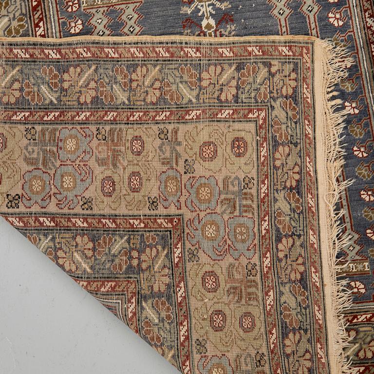Carpet, oriental, silk, 175 x 125 cm.