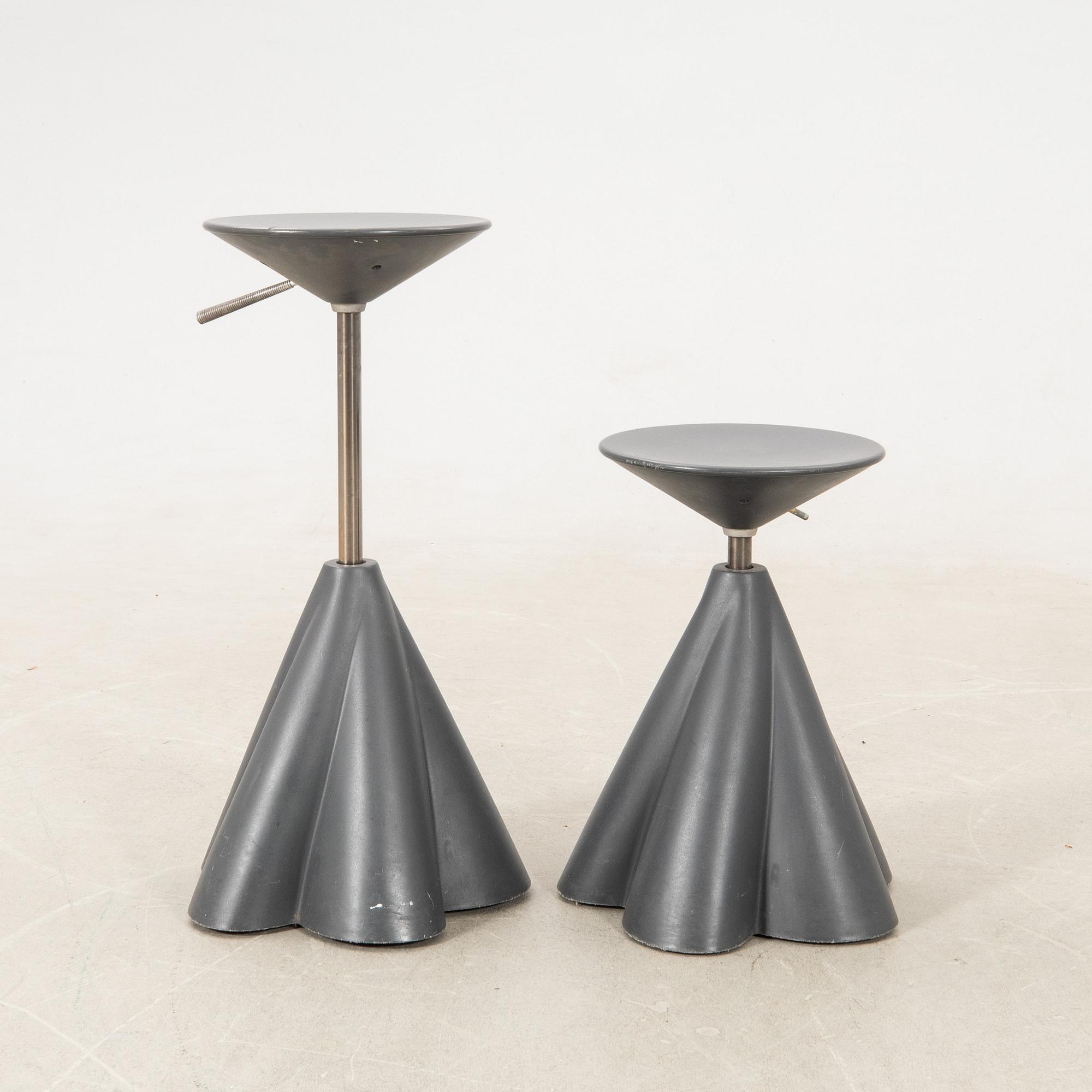 Philippe Starck, pallar/barstolar ett par för Presence Paris /Loréal sent 1900-tal.